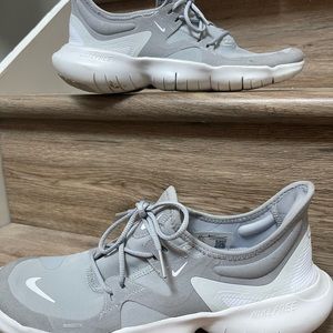 Mens nike free run 5.0 running shoes size 9.5